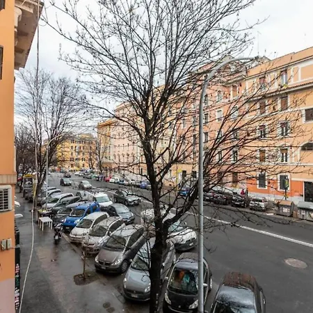 - Trastevere Train Station - Wifi Rom